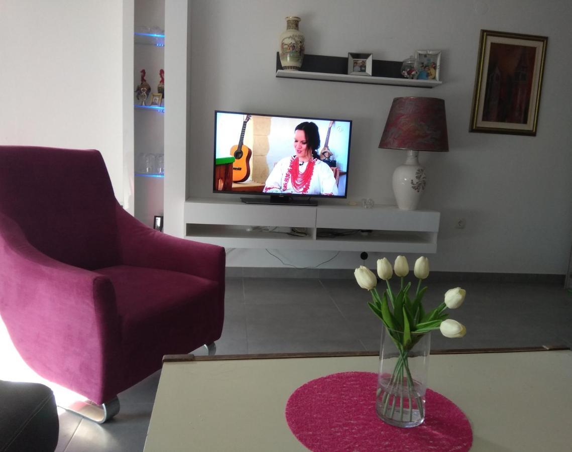 Sweet Apartment Tony プーラ エクステリア 写真